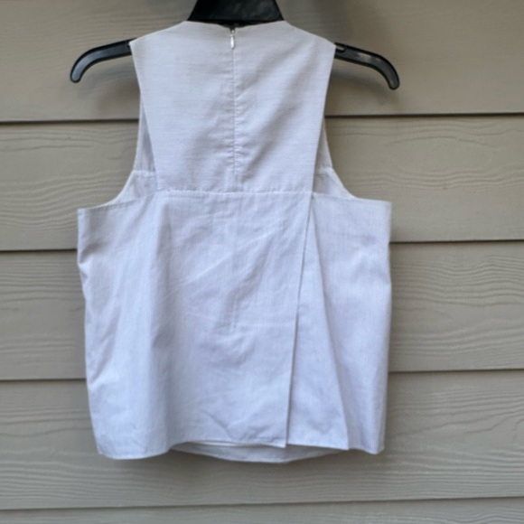 TIBI
BOW DETAILS STRIPES SLEEVELESS TOP - Picture 10 of 10